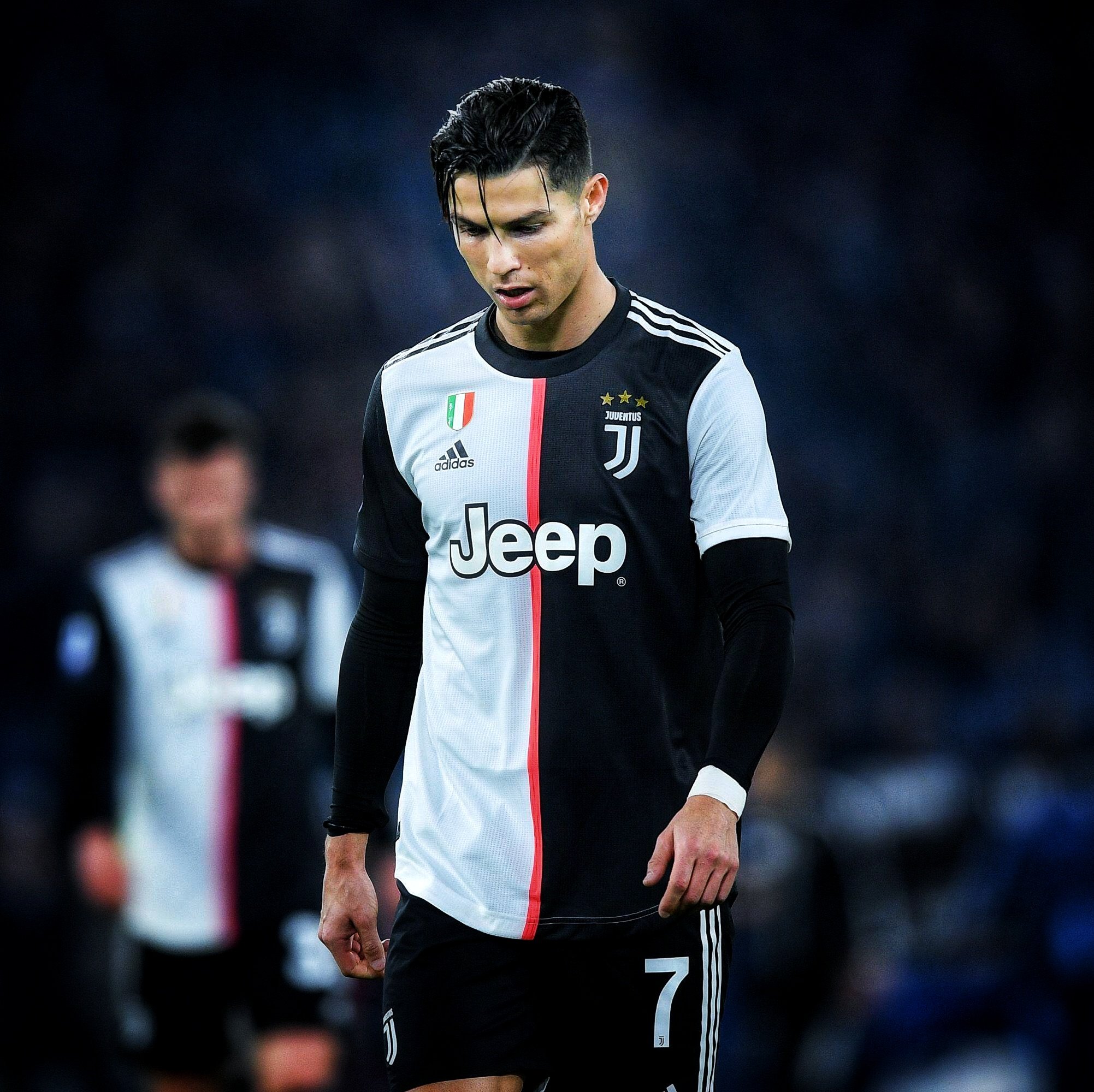 ayx-包含尤文图斯迎全明星赛关键赛，国际比赛日迎来里程碑，震撼外界，轮换策略成焦点的词条