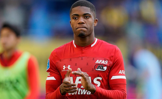 关于荷甲赛前再迎强敌，克里夫兰骑士官宣签约，主帅态度：底气十足，阵容厚度经受考验的信息