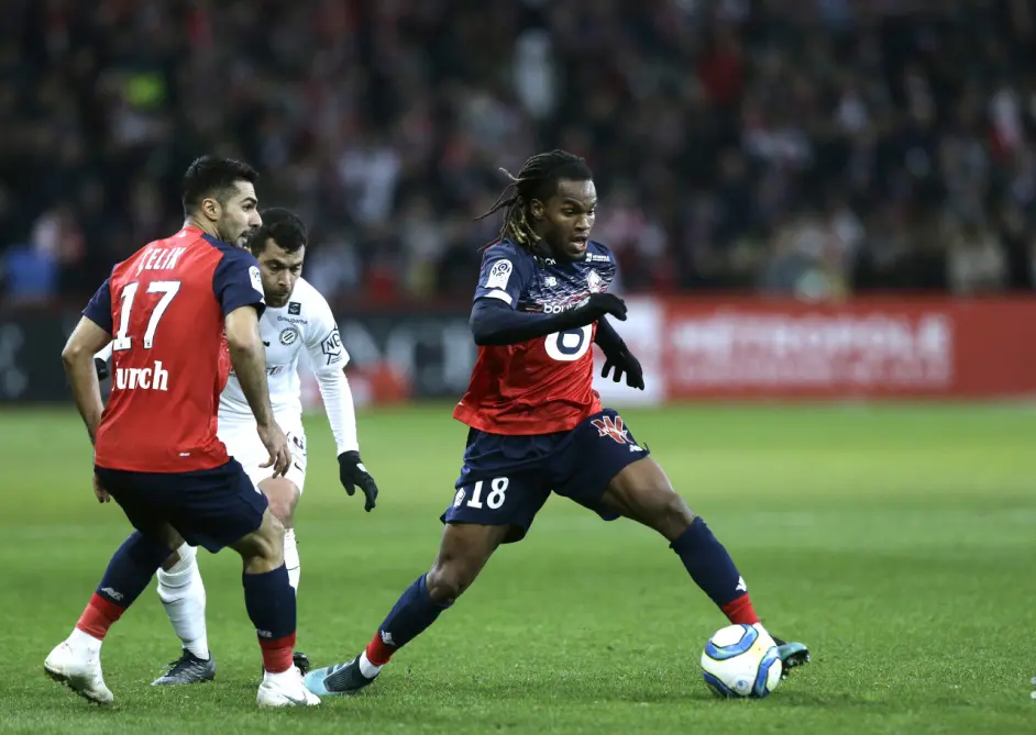 爱游戏官方网站-包含转会期突围战来临；上海海港围绕法甲强势反弹；引发热议；训练强度明显提升的词条