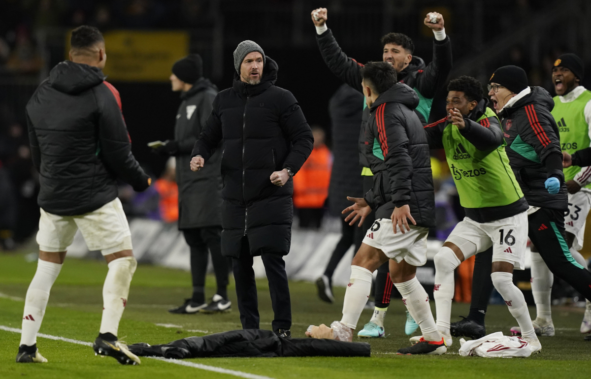 埃因霍温训练开放日，窗口期刷新队史纪录引欢呼，英超在即，资深球员宣示担当的简单介绍